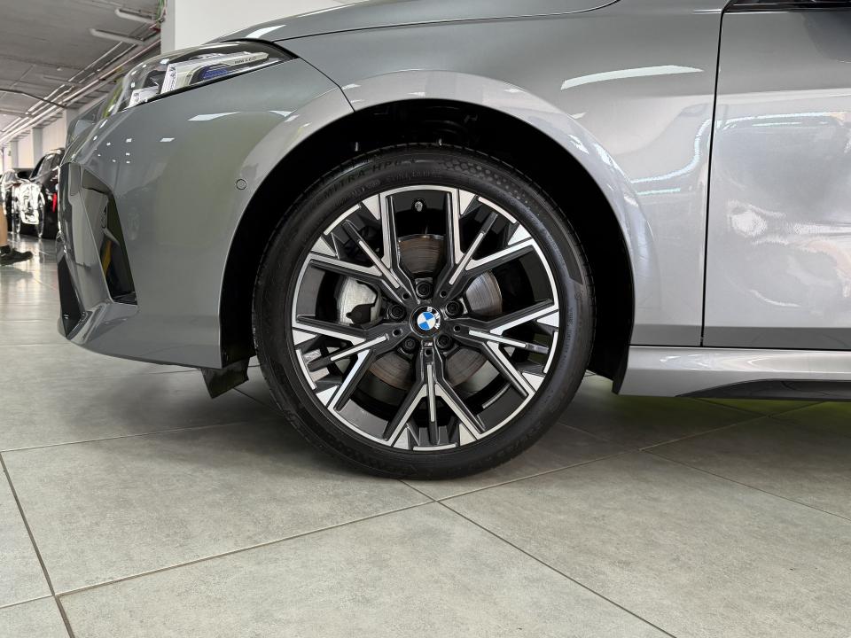 BMW Serie 1 M Sport Design 116i 1.5 122CV Auto