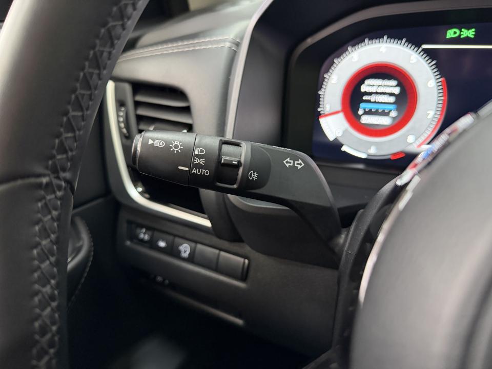 Nissan Qashqai N-connecta 1.3 DIG-T 158CV Xtronic MHEV