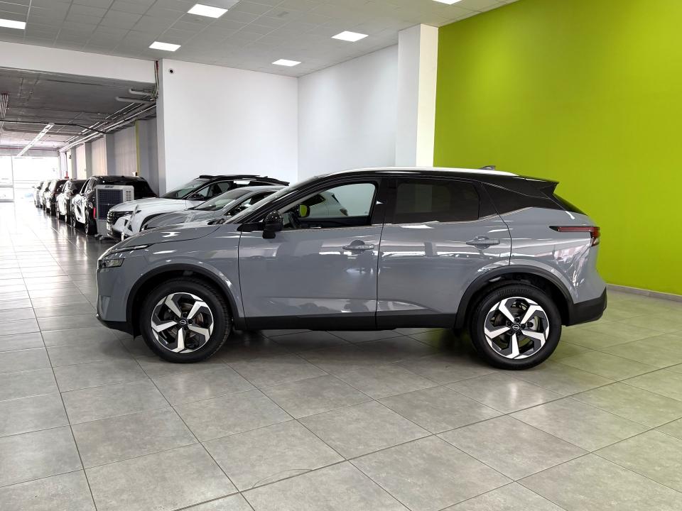 Nissan Qashqai N-connecta 1.3 DIG-T 158CV Xtronic MHEV