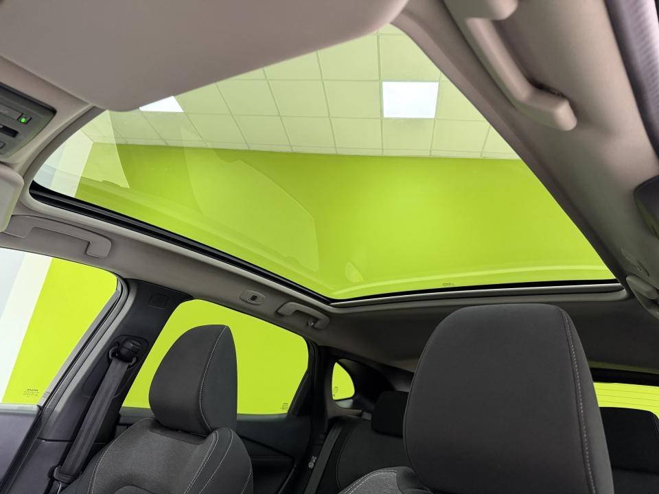 Nissan Qashqai N-connecta 1.3 DIG-T 158CV Xtronic MHEV