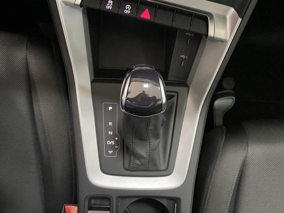 Audi Q3 Advanced 35 2.0 TDI 150CV S-tronic