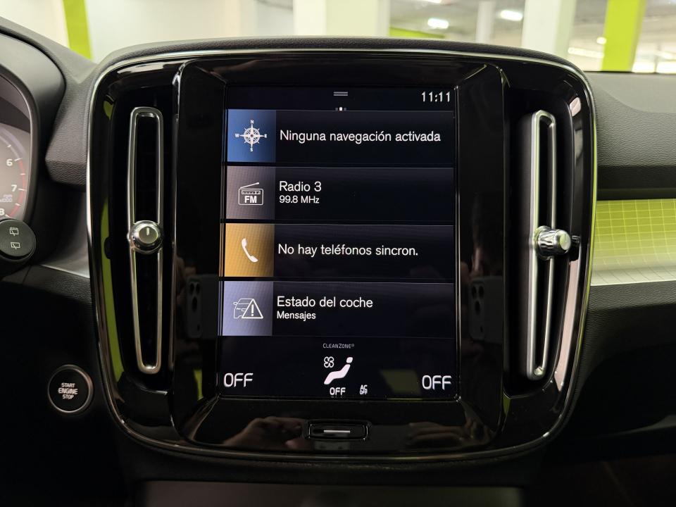 Volvo XC40 Momentum Core T2 1.5G 129CV Auto.