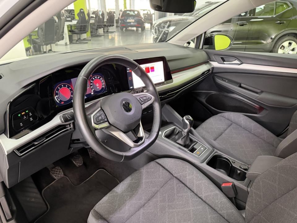 Volkswagen Golf Life 1.0 TSI 110CV