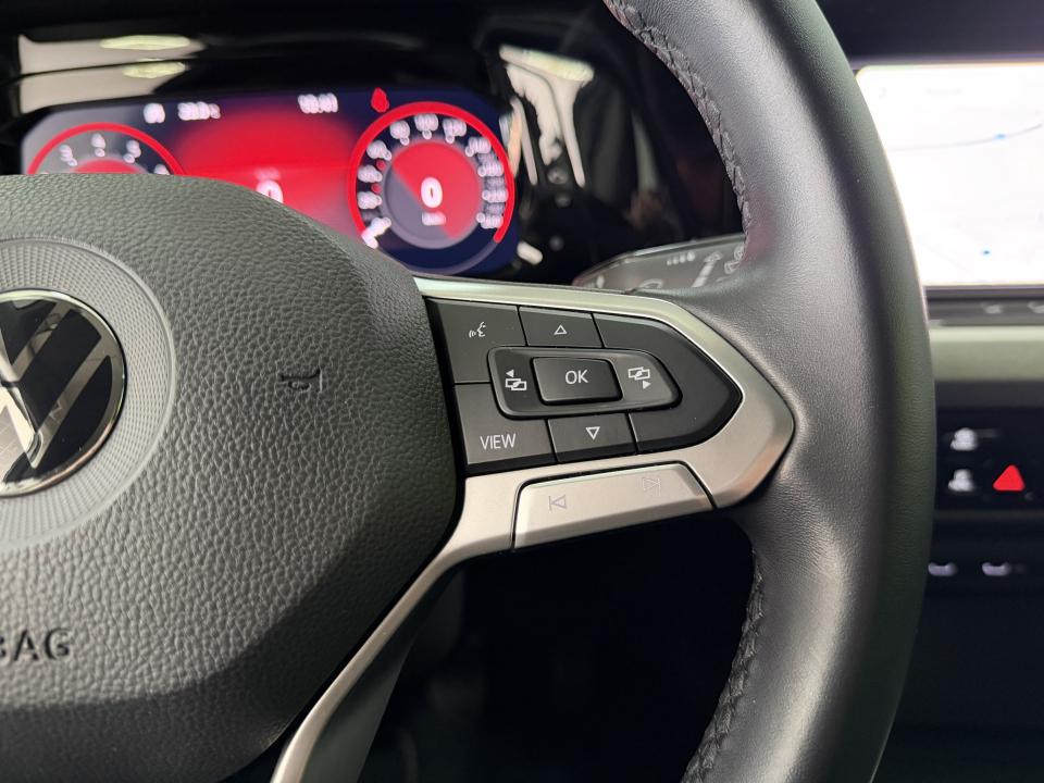 Volkswagen Golf Life 1.0 TSI 110CV
