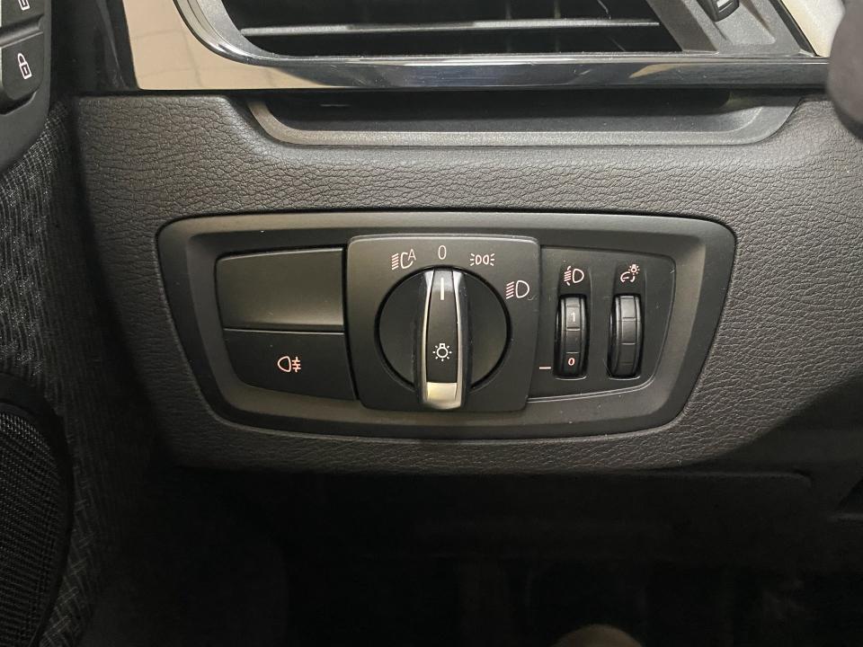 BMW X1 sDrive Advantage 18i 1.5 136CV Auto