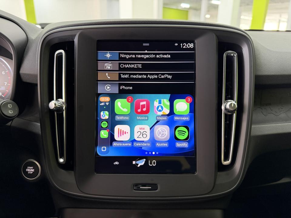 Volvo XC40 Momentum Core T2 1.5G 129CV Auto.