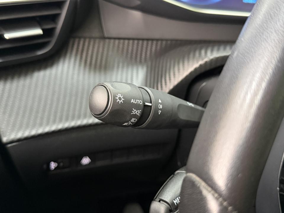 Peugeot 208 Allure Pack 1.2 Puretech 100CV