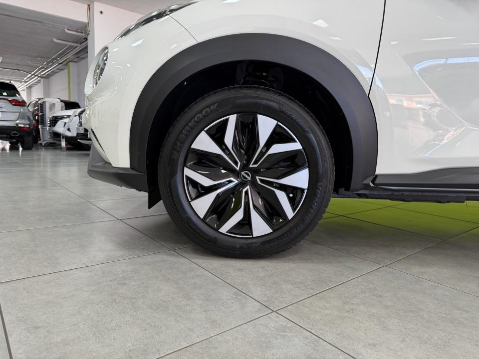 Nissan JUKE Acenta 1.0 DIG-T 114CV