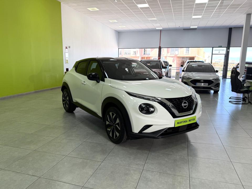 Nissan JUKE Acenta 1.0 DIG-T 114CV