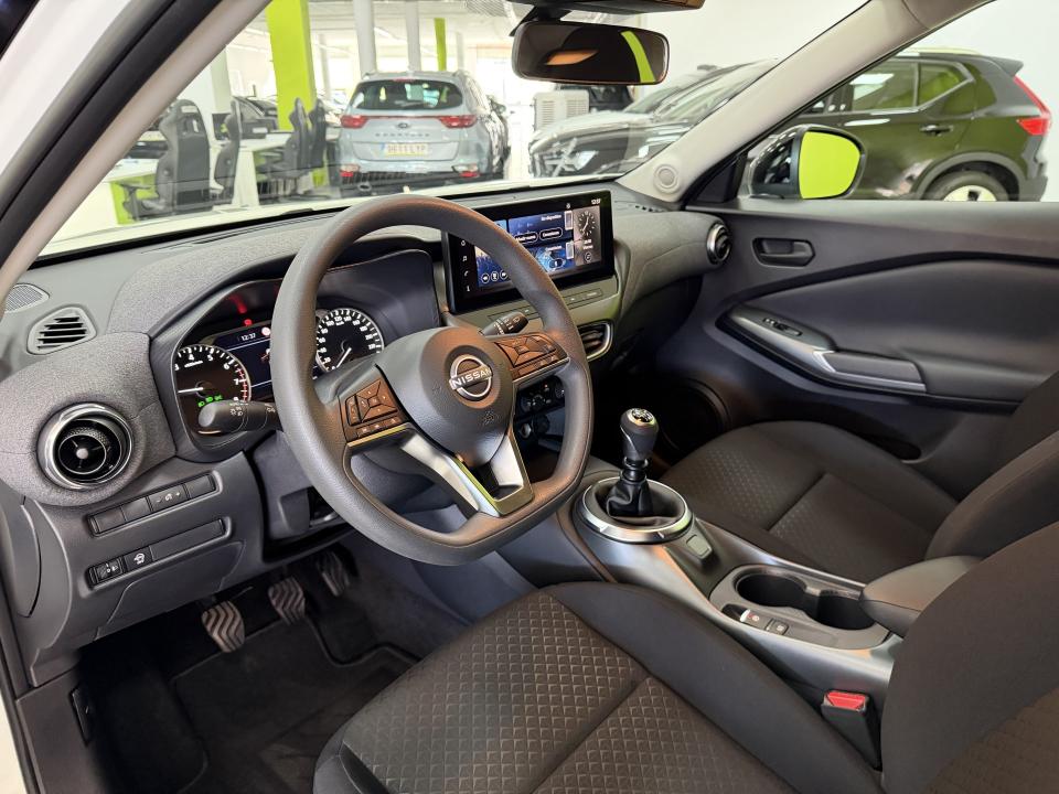 Nissan JUKE Acenta 1.0 DIG-T 114CV