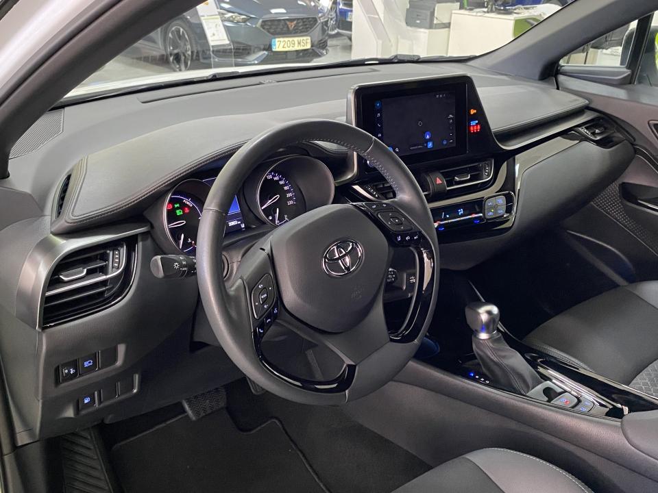 Toyota C-HR Advance 1.8 125H e-CVT HEV
