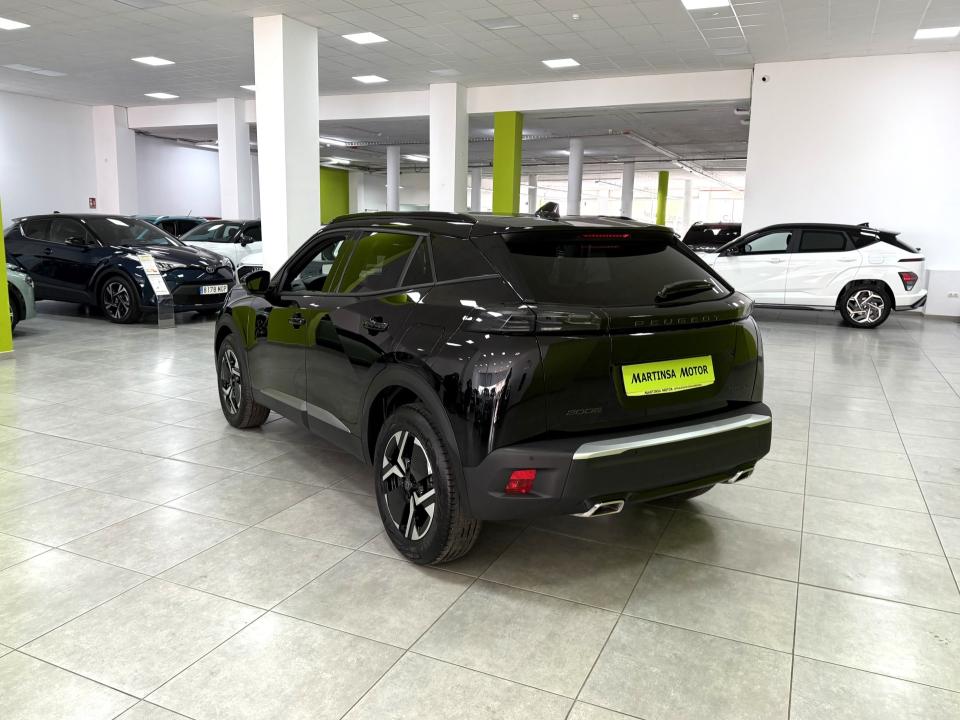 Peugeot 2008 Allure Hybrid 1.2 145CV eDCS6 MHEV