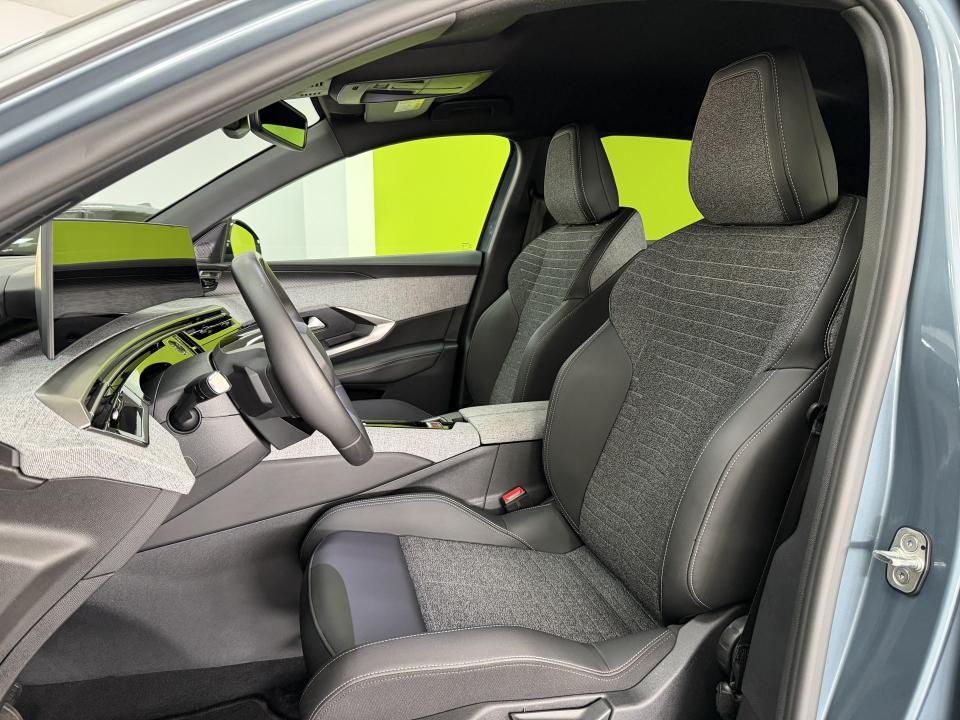 Peugeot 3008 Allure Hybrid 1.2 145CV eDCS6 MHEV