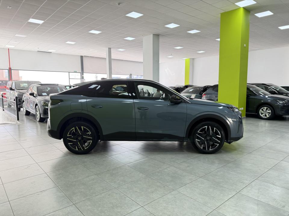 Peugeot 3008 Allure Hybrid 1.2 145CV eDCS6 MHEV