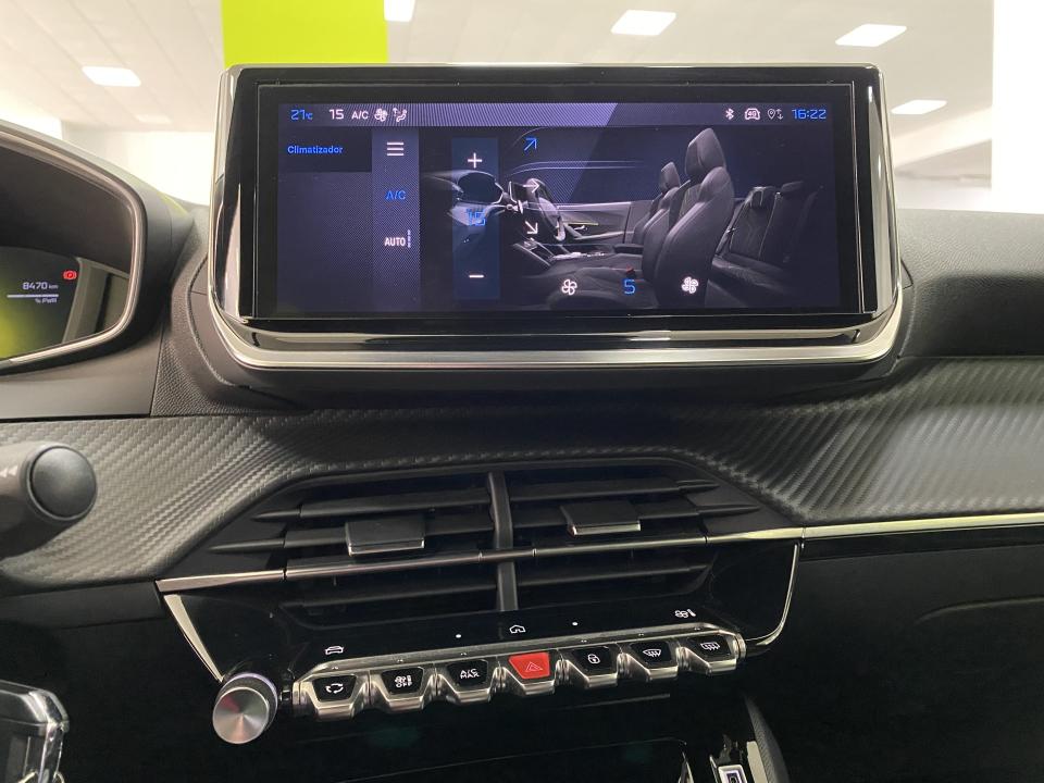 Peugeot 2008 Allure Hybrid 1.2 145CV eDCS6 MHEV