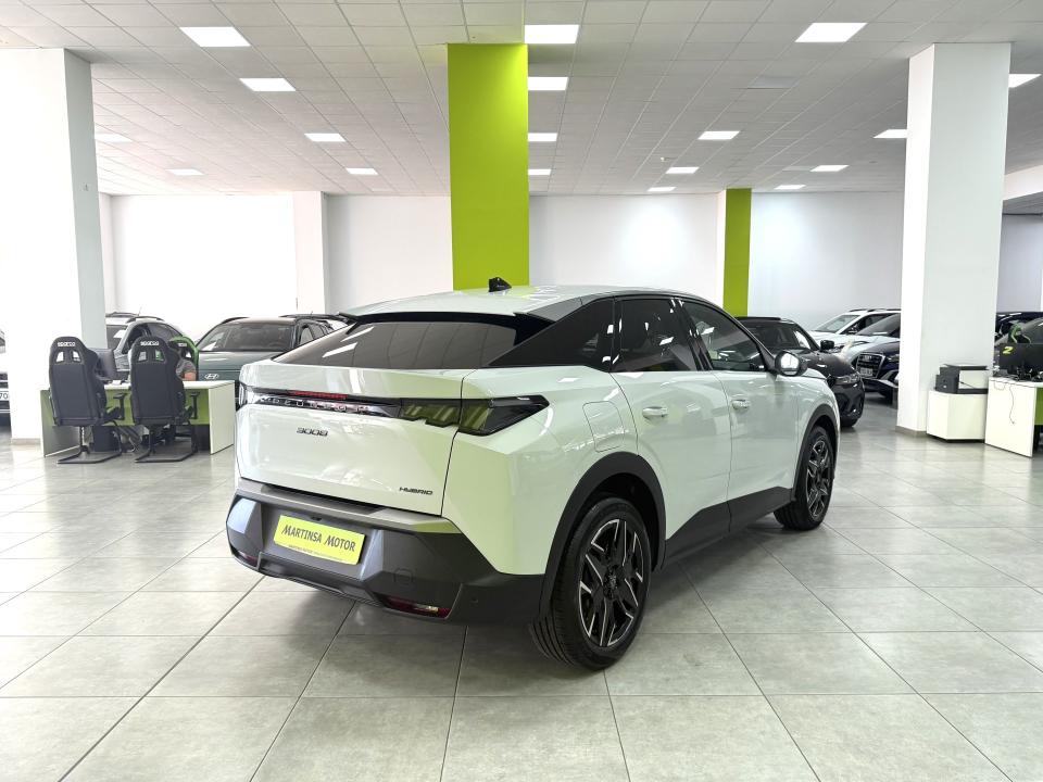 Peugeot 3008 Allure Hybrid 1.2 145CV eDCS6 MHEV