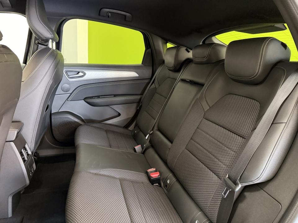 Renault Arkana Techno 1.3 DIG-T 140CV Auto MHEV