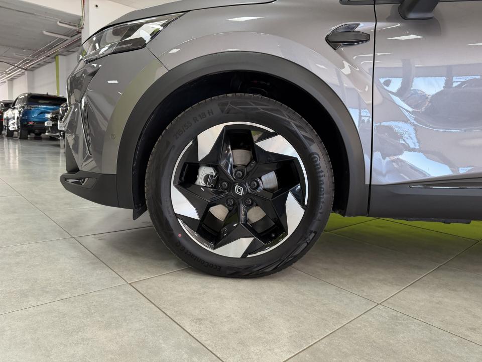 Renault Captur Techno 1.8 E-Tech 160CV Auto HEV