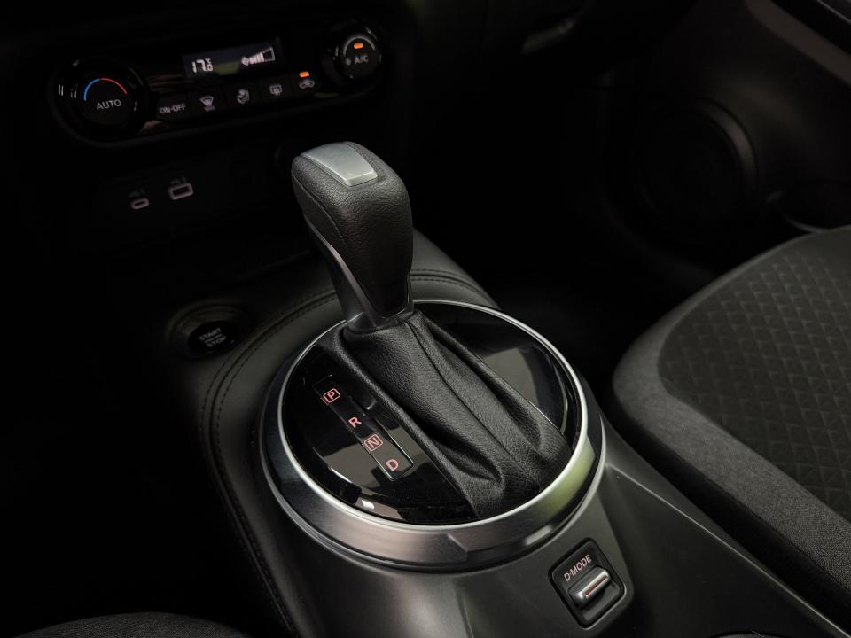 Nissan JUKE N-Connecta 1.0 DIG-T 114CV DCT