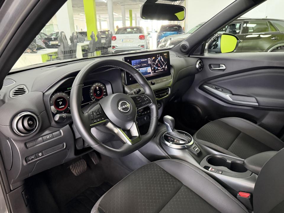 Nissan JUKE N-Connecta 1.0 DIG-T 114CV DCT