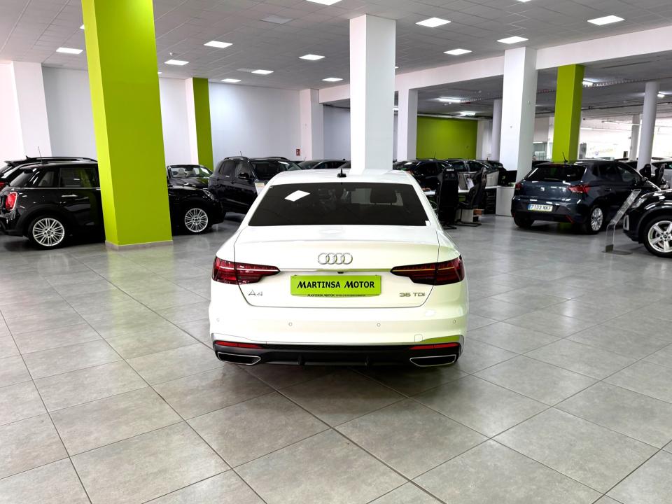 Audi A4 S-line 35 2.0 TDI 163CV S-Tronic MHEV
