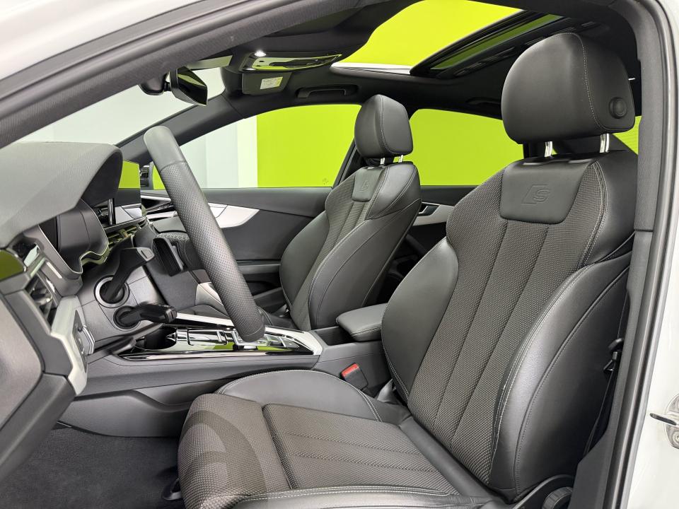 Audi A4 S-line 35 2.0 TDI 163CV S-Tronic MHEV