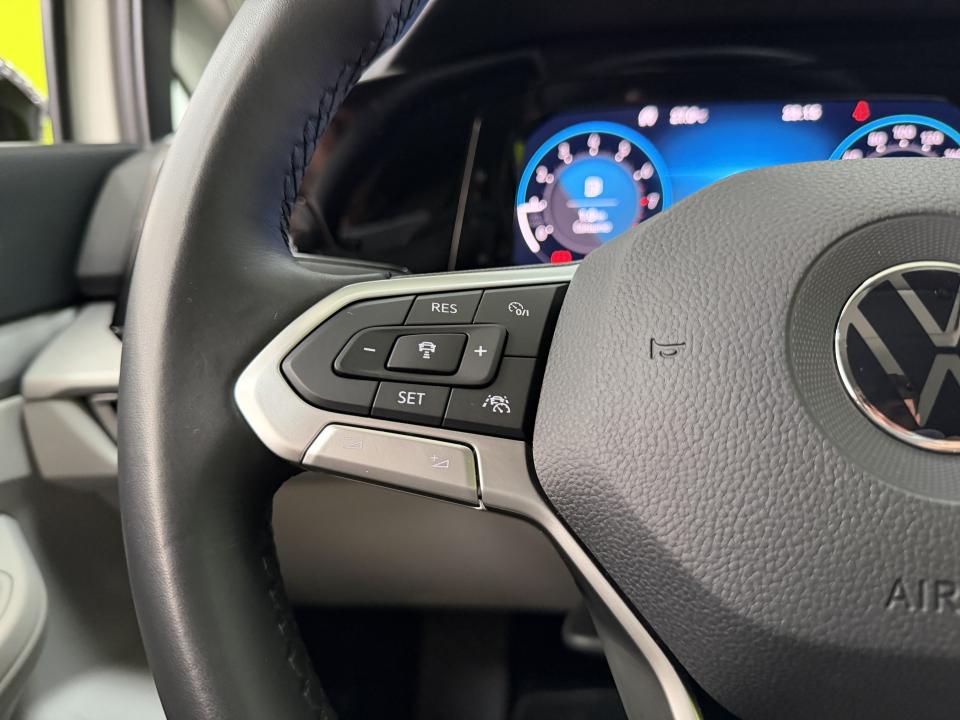 Volkswagen Golf Life 1.0 eTSI 110CV DSG MHEV