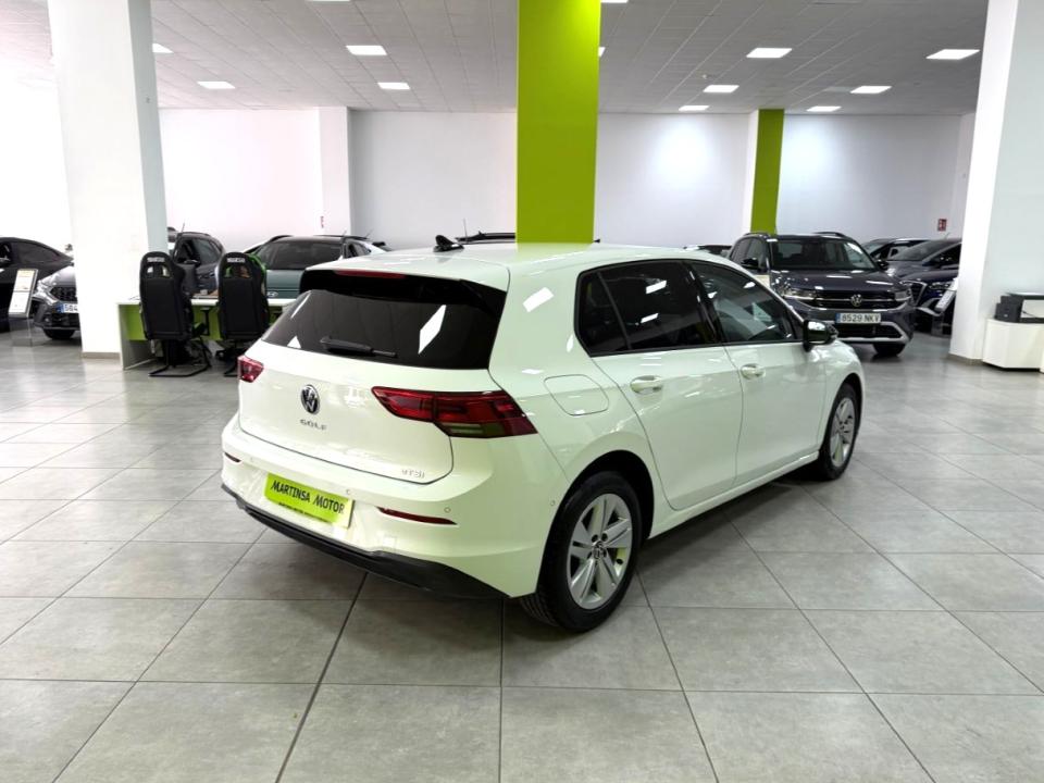 Volkswagen Golf Life 1.0 eTSI 110CV DSG MHEV
