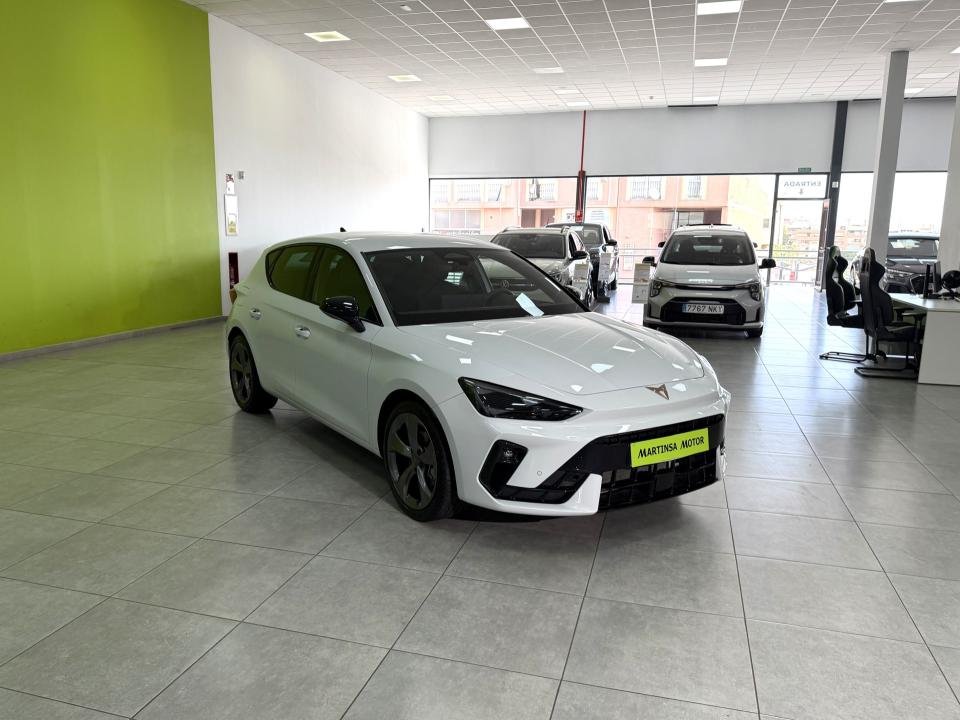 Cupra León