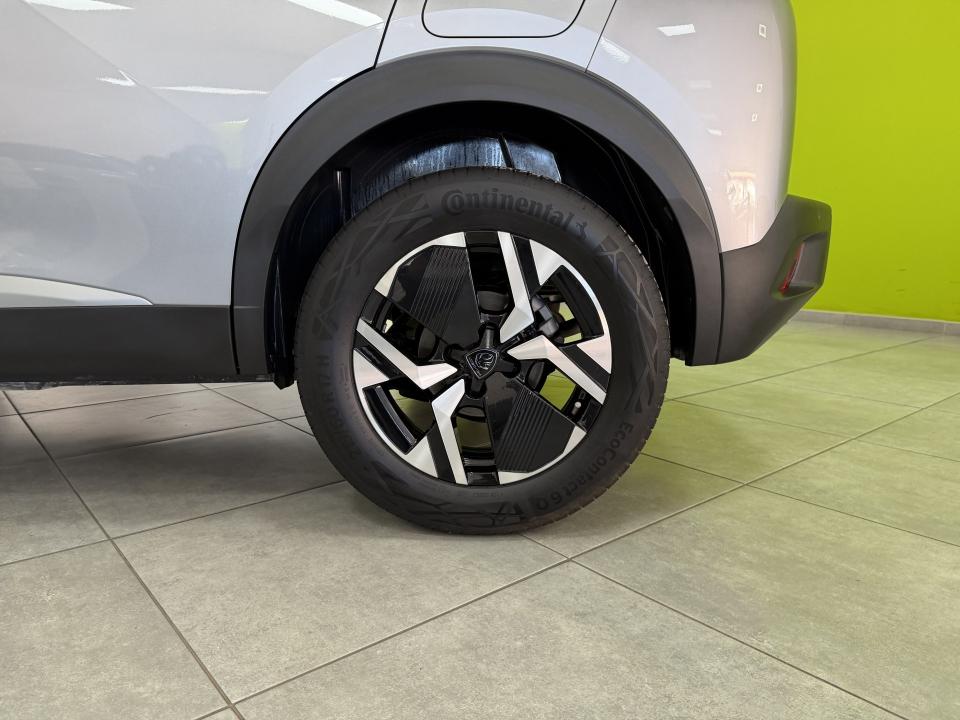 Peugeot 2008 Allure Hybrid 1.2 145CV eDCS6 MHEV