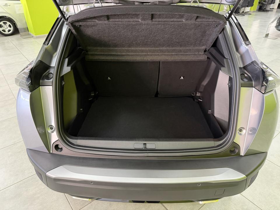 Peugeot 2008 Allure Hybrid 1.2 145CV eDCS6 MHEV