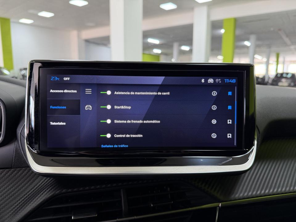 Peugeot 2008 Allure Hybrid 1.2 145CV eDCS6 MHEV