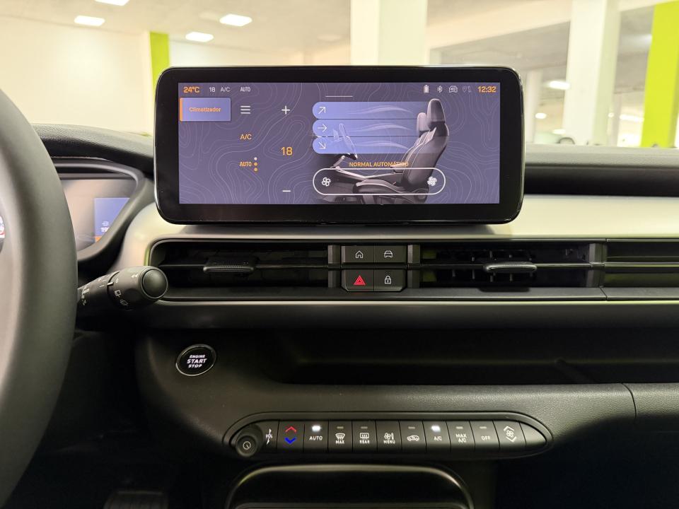 Jeep Avenger Altitude eHybrid 1.2 100CV eDCS6 MHEV