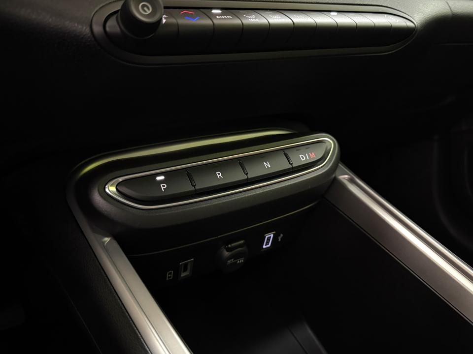 Jeep Avenger Altitude eHybrid 1.2 100CV eDCS6 MHEV