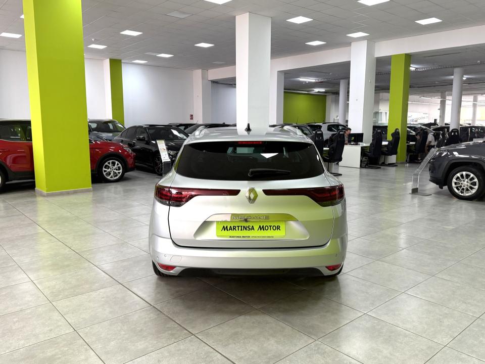Renault Megane Techno 1.3 TCE 140CV EDC