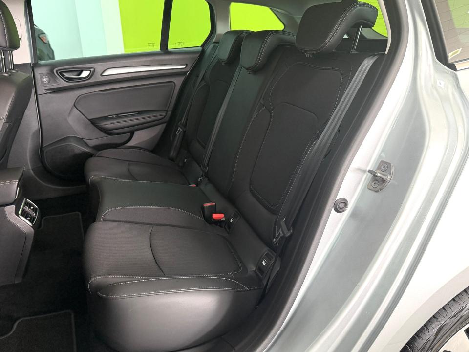 Renault Megane Techno 1.3 TCE 140CV EDC