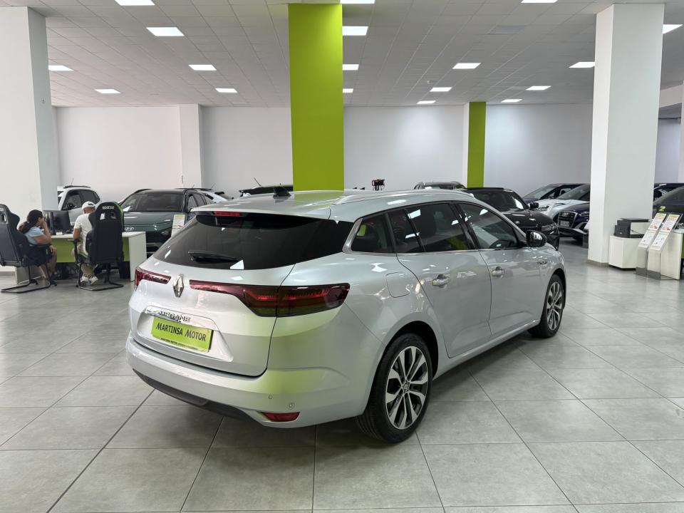 Renault Megane Techno 1.3 TCE 140CV EDC