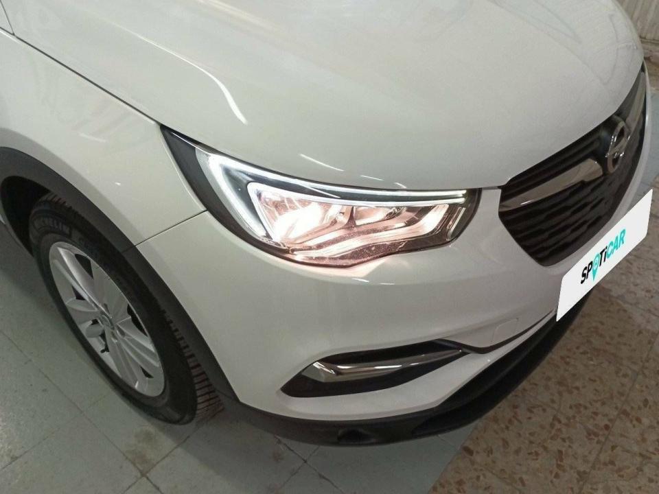 Opel Grandland X 1.2 Turbo Selective