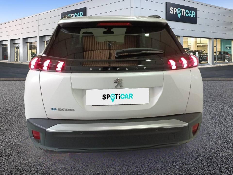 Peugeot e-2008 Eléctrico Allure Pack (100kW)