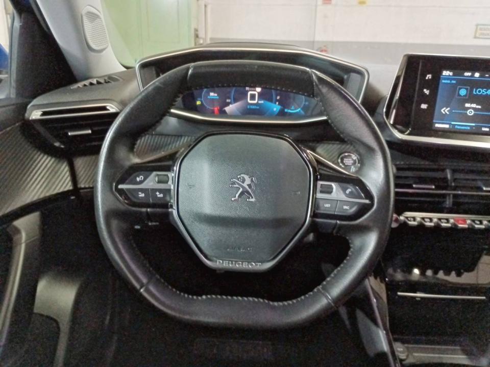 Peugeot 2008 Allure Pack Puretech 100 S&S BVM6