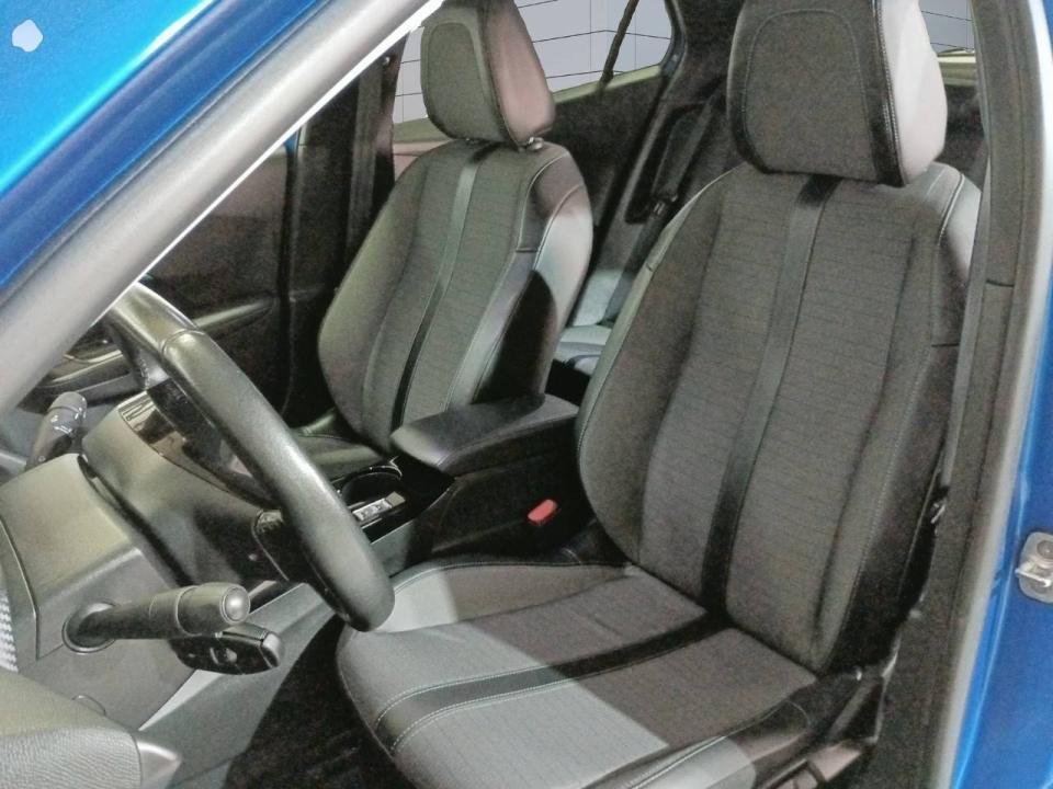Peugeot 2008 Allure Pack Puretech 100 S&S BVM6