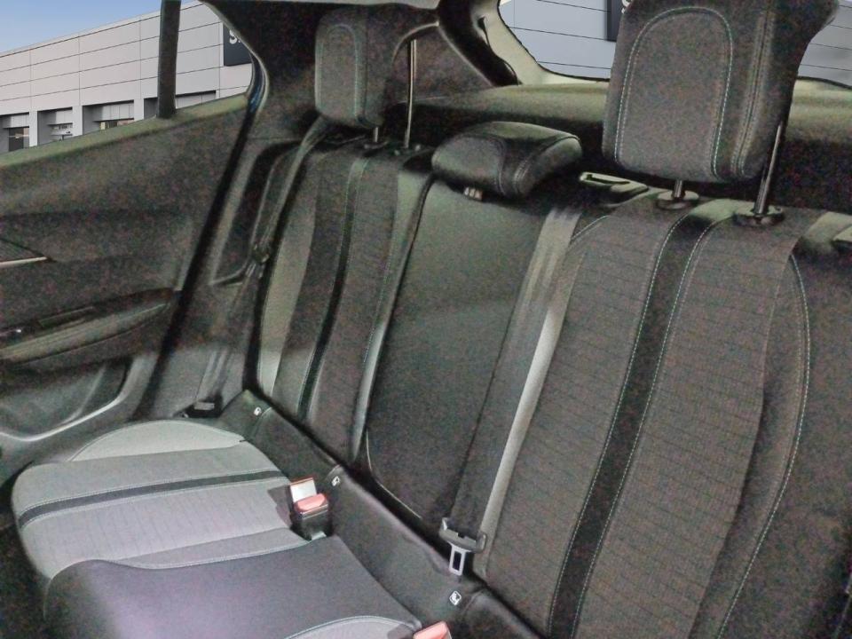 Peugeot 2008 Allure Pack Puretech 100 S&S BVM6