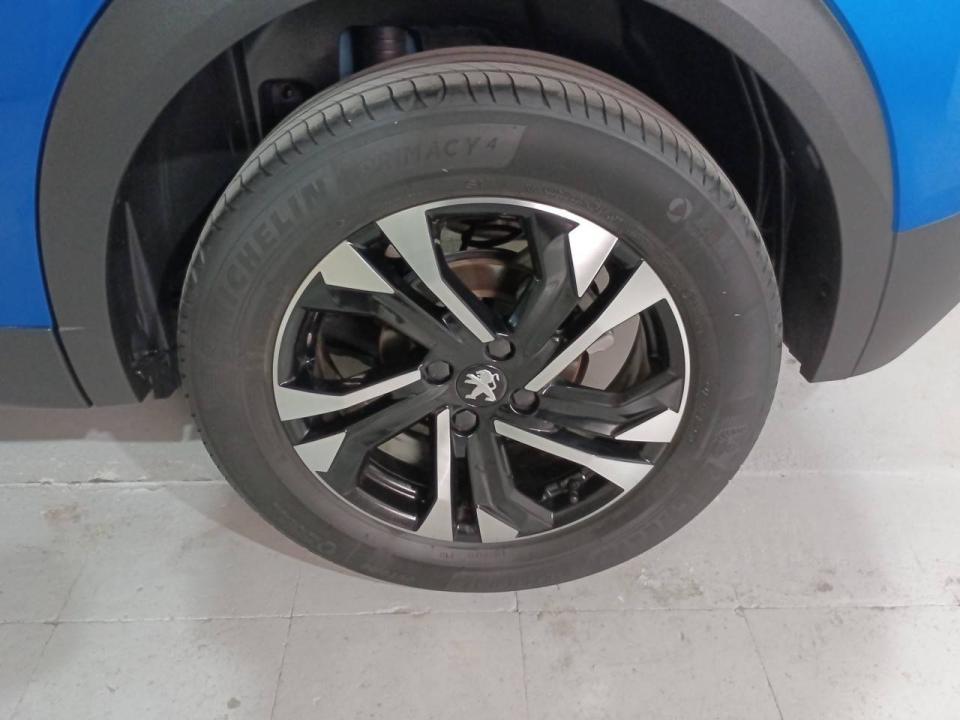 Peugeot 2008 Allure Pack Puretech 100 S&S BVM6
