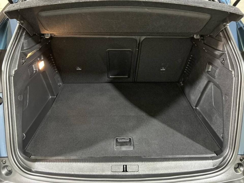 Peugeot 3008 Hybrid 225 e-EAT8 Allure