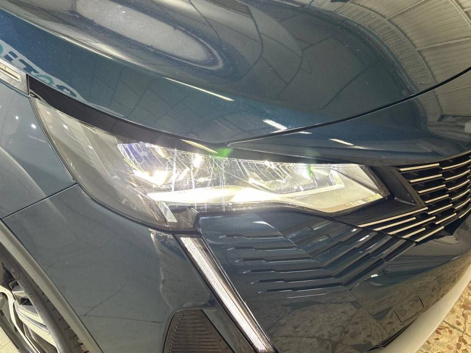 Peugeot 3008 Hybrid 225 e-EAT8 Allure