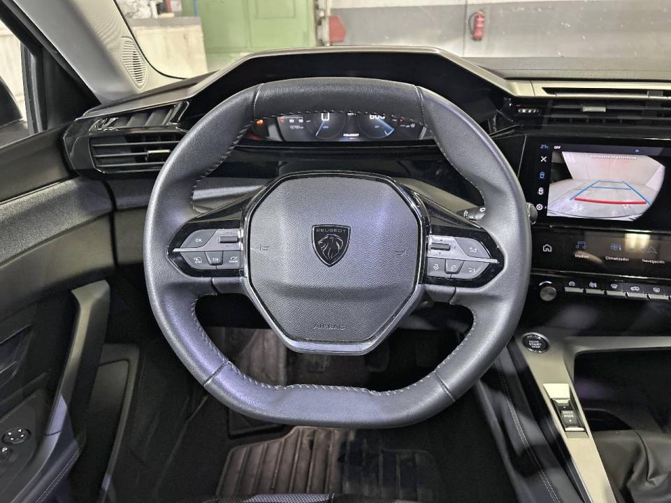 Peugeot 308 5P Allure PureTech 130 S&S MAN