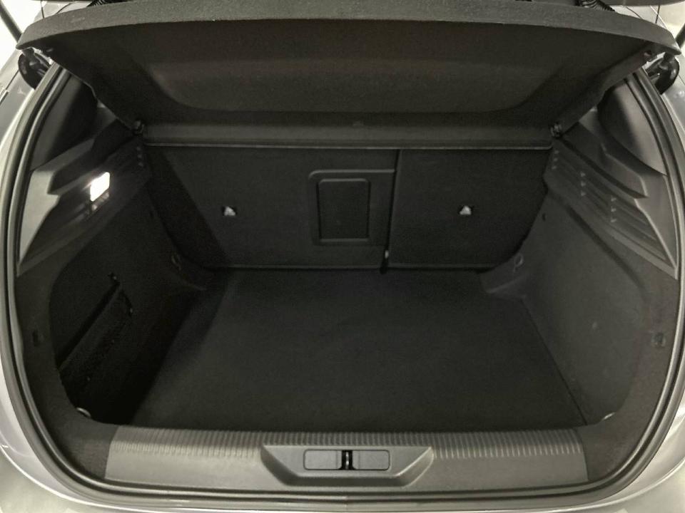 Peugeot 308 5P Allure BlueHDi 130 S&S MAN