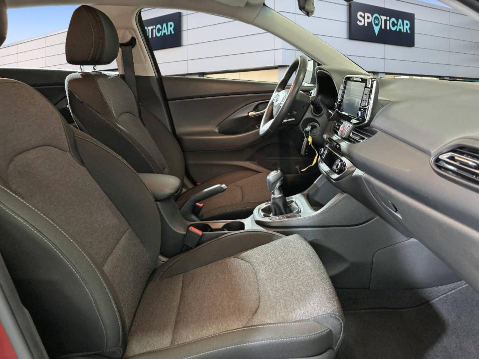 Hyundai i30 1.0 TGDI 48V Klass Fastback