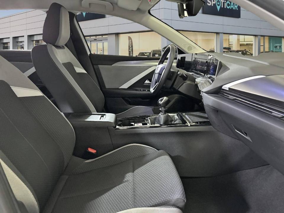 Opel Astra 1.2T XHT 96kW (130CV) Edition