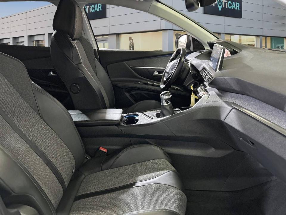 Peugeot 3008 1.5 BlueHDi 96kW (130CV) S&S Allure